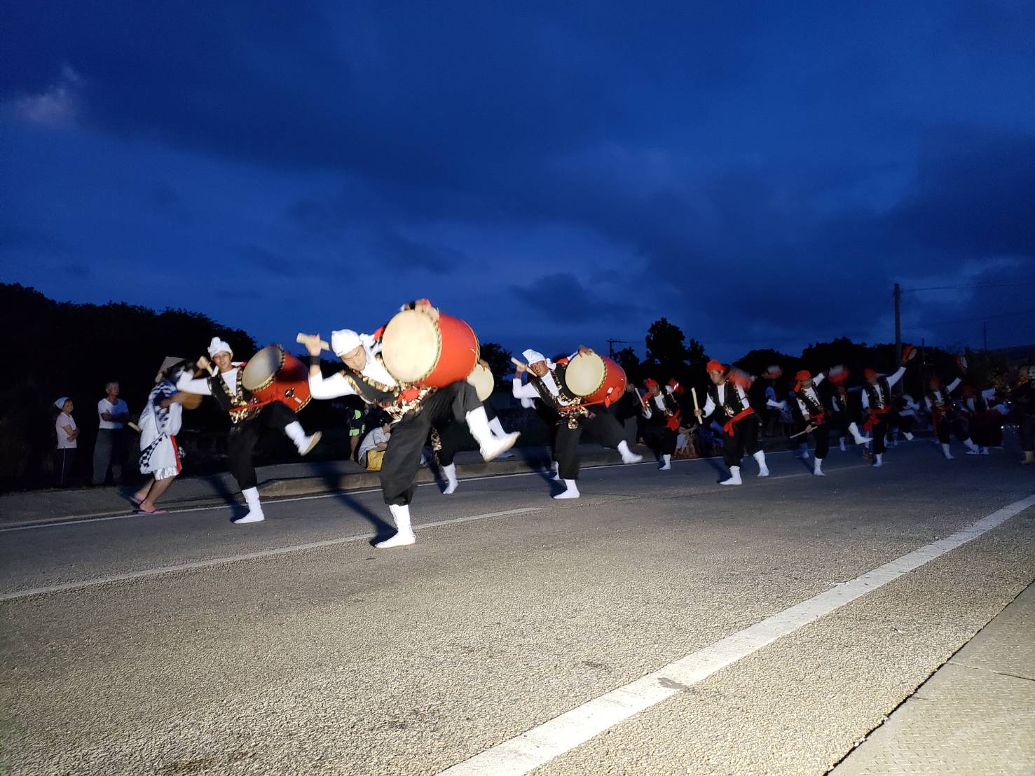 文化の融合する北大東村ならではの旧盆行事「エイサー&盆踊り」