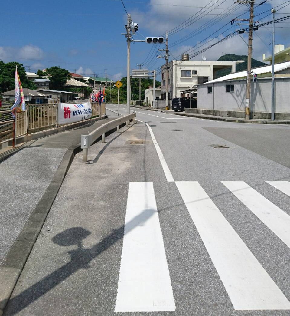 日本最西端の久部良地区の信号