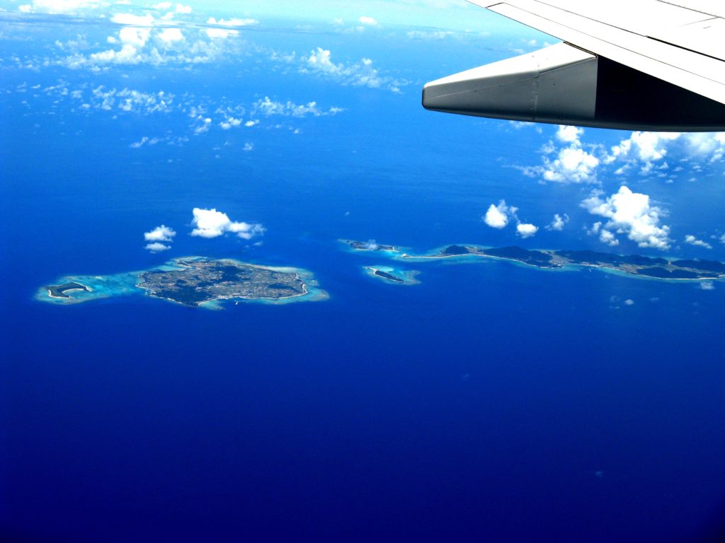 美ら島と紺碧の海 Okinawa41