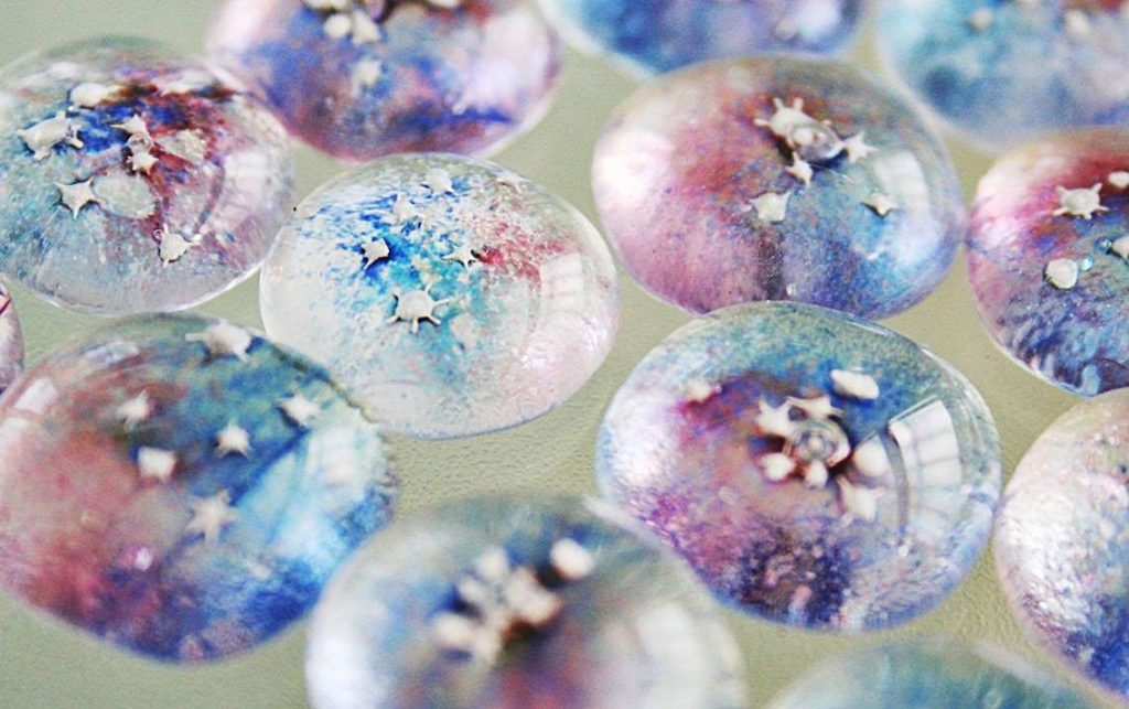 星砂を入れたオリジナルアクセサリーを作れる 恩納村のガラス工房 Glassworksちゅき Okinawa41