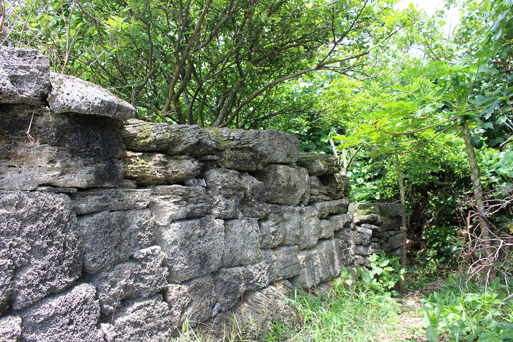 野甫島の石垣