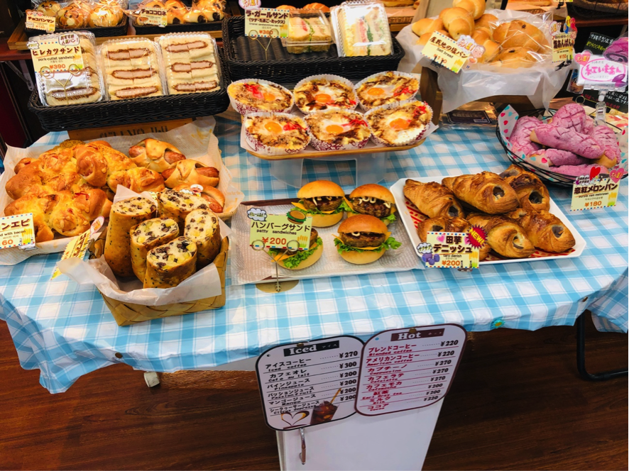 「道の駅」許田 やんばる物産センターのパン屋