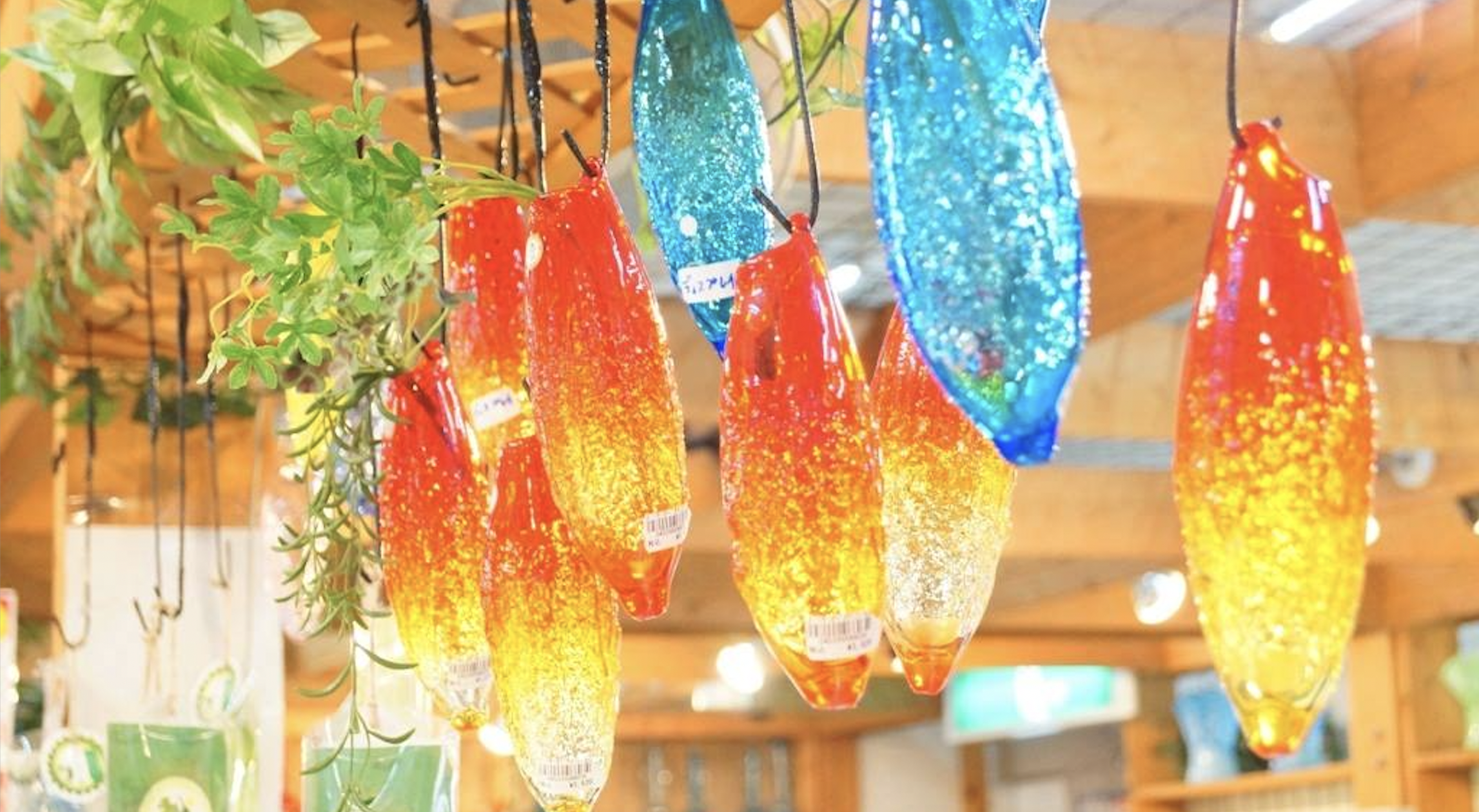 沖縄ガラス細工 琉球ガラスの手作り体験ができる！森のガラス館 - OKINAWA41